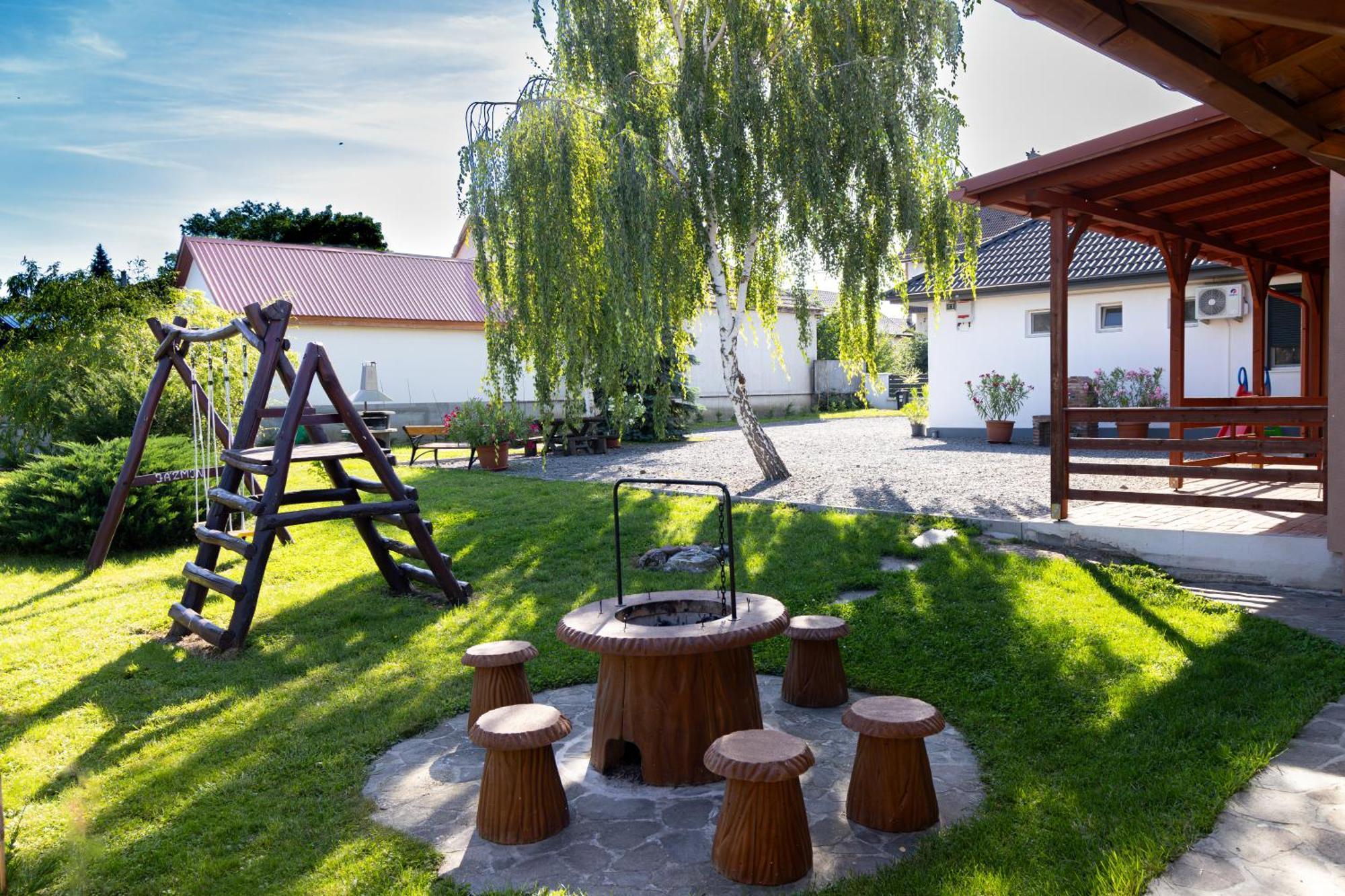 Ferienwohnung Kincso Vendeghaz Sárospatak Exterior foto